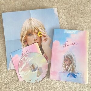 Taylor Swift Lover Deluxe Album Version 3 CD Set